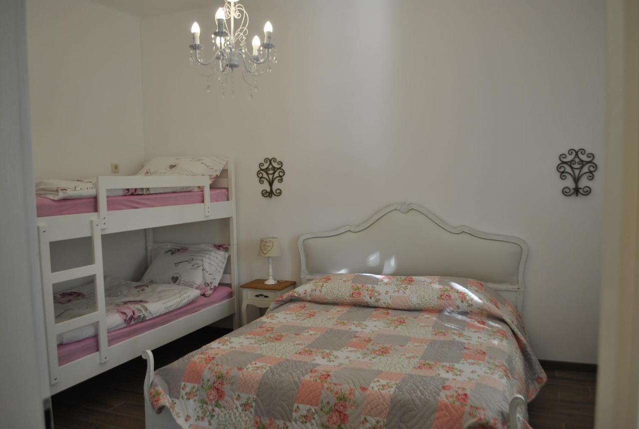 Apartment Pod Kostanji Osp Экстерьер фото